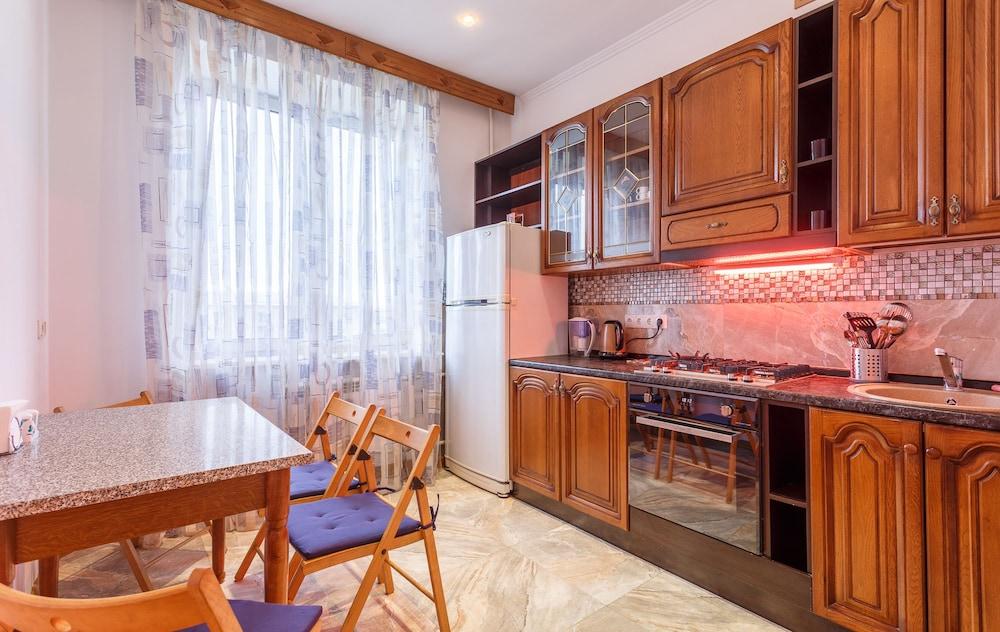 FortEstate Leninsky Prospect 83