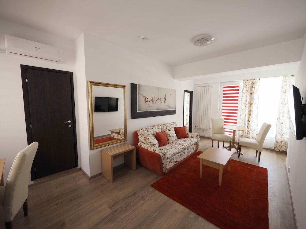 Bucur Accommodation