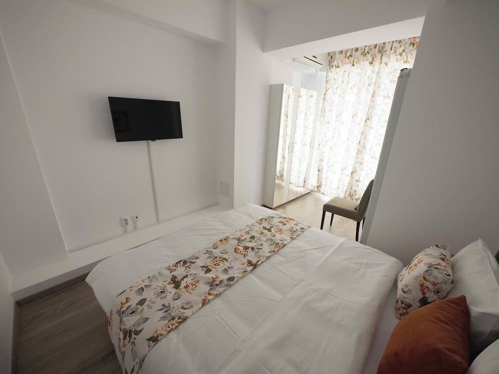 Bucur Accommodation