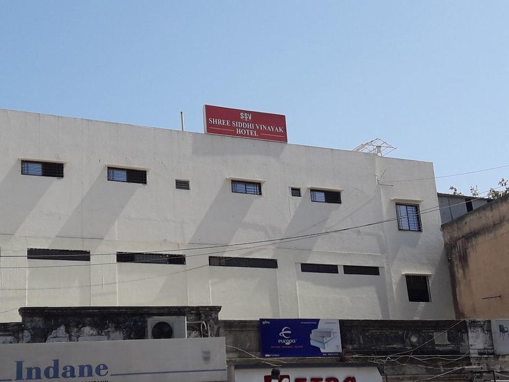Hotel Shree Sidhhi Vinayak