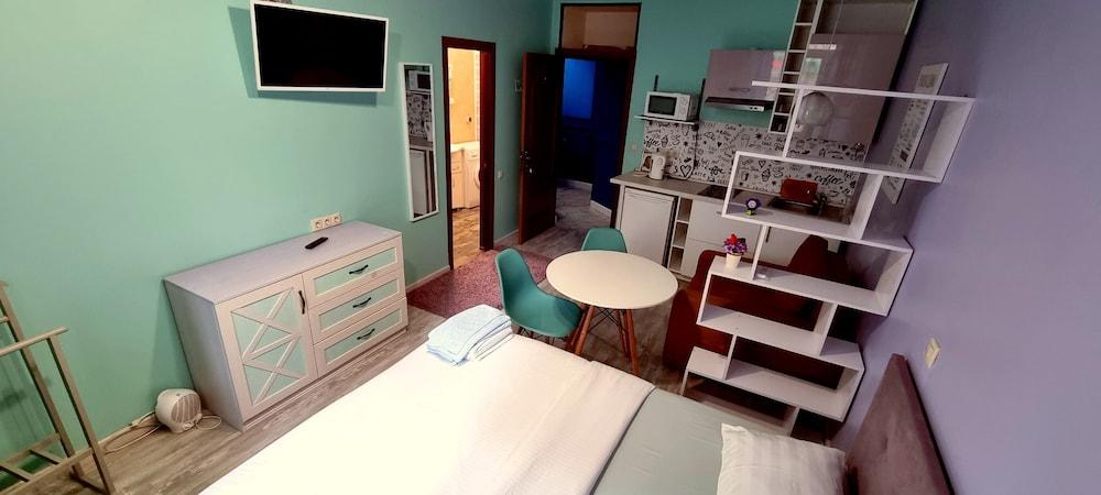 Biblioteka Hotel on Kurskaya