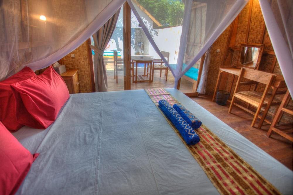 Hoomea Private Pool Villas