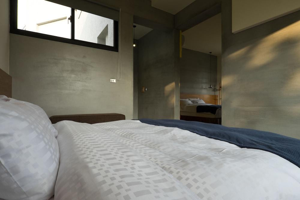 Chosenone Private Guest House