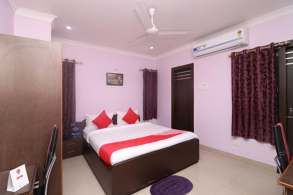 OYO 11703 Hemlata Lodge