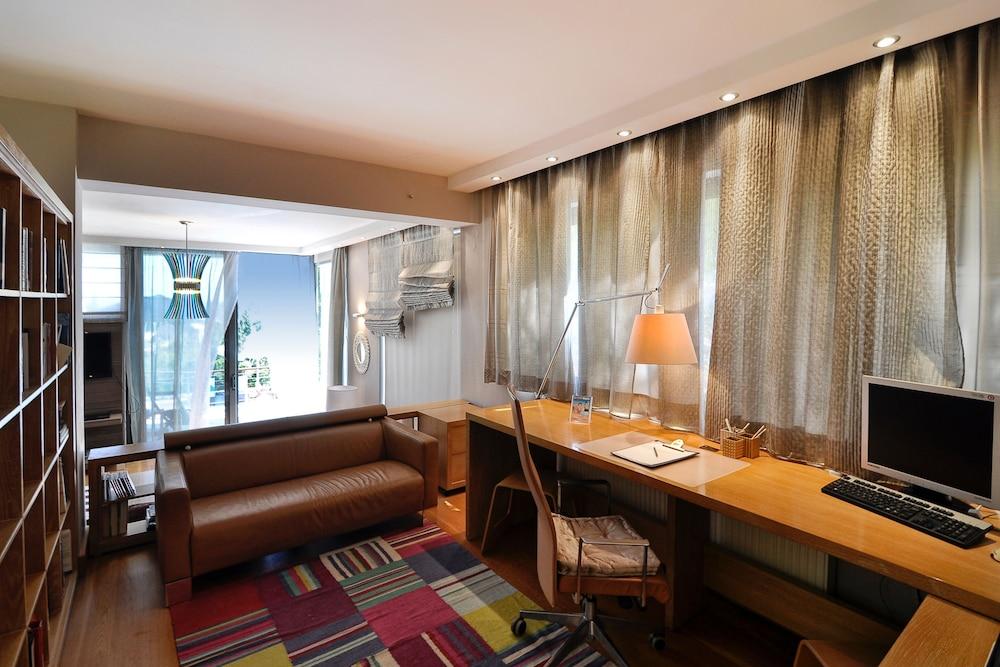 Villa Chloe in Corfu