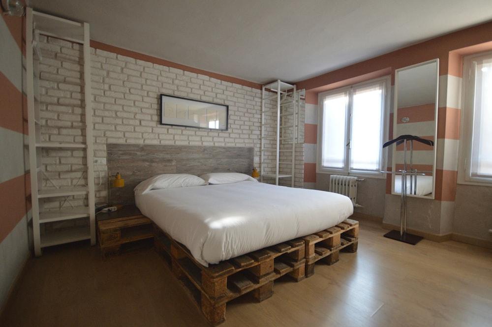 Room Verona Ai Conti