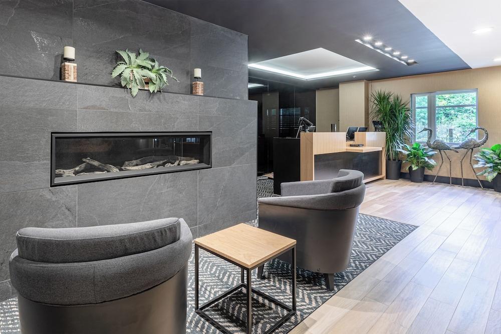 DoubleTree by Hilton Quebec Resort