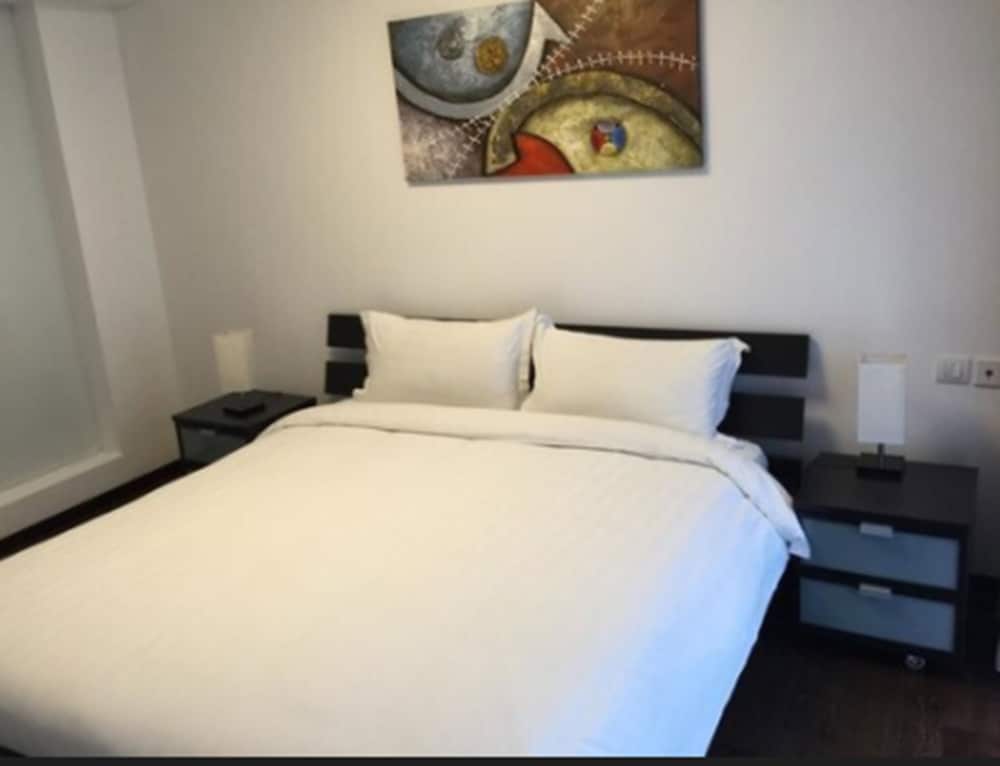 Kinghouse Service Apartment Shanghai