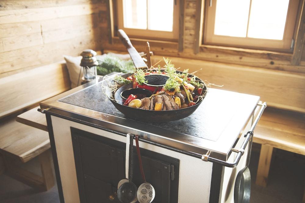 Sporer-Alm Alpine Residence