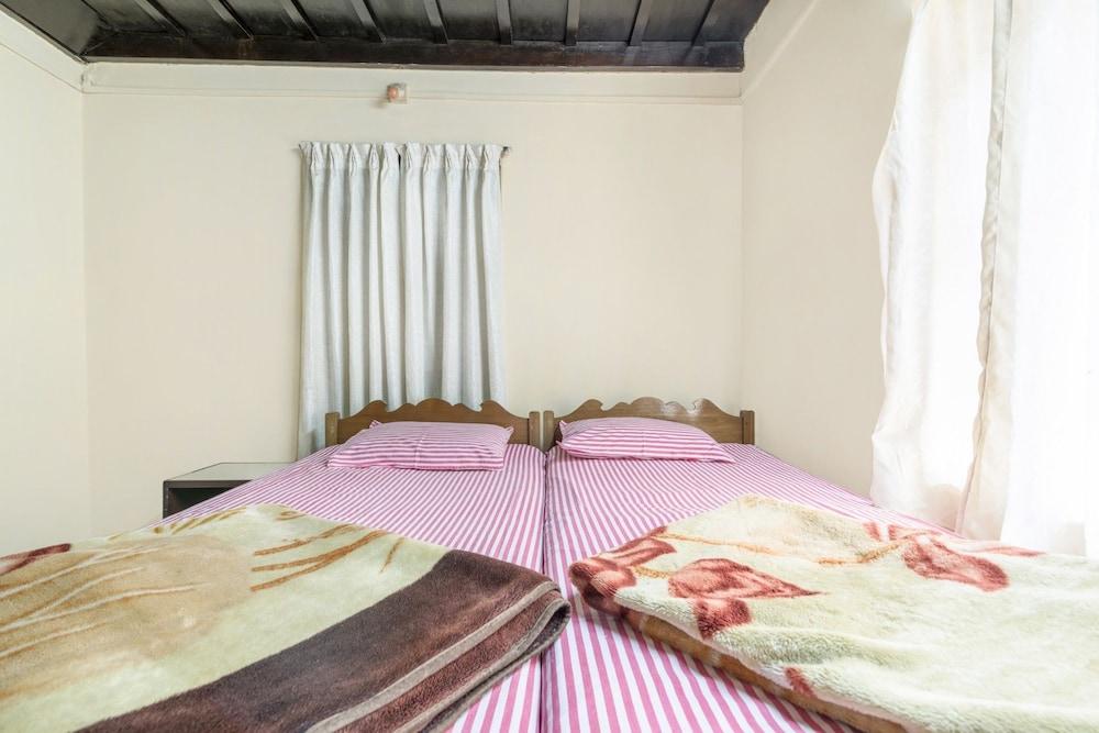 GuestHouser 4 BHK Homestay f531