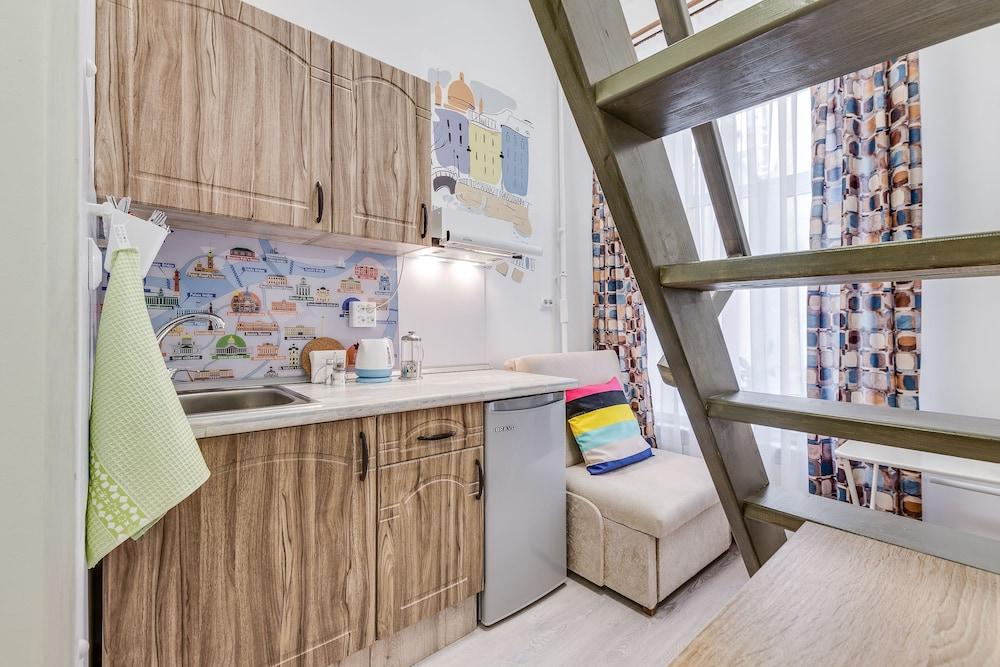 Sokroma PiterFM Aparts