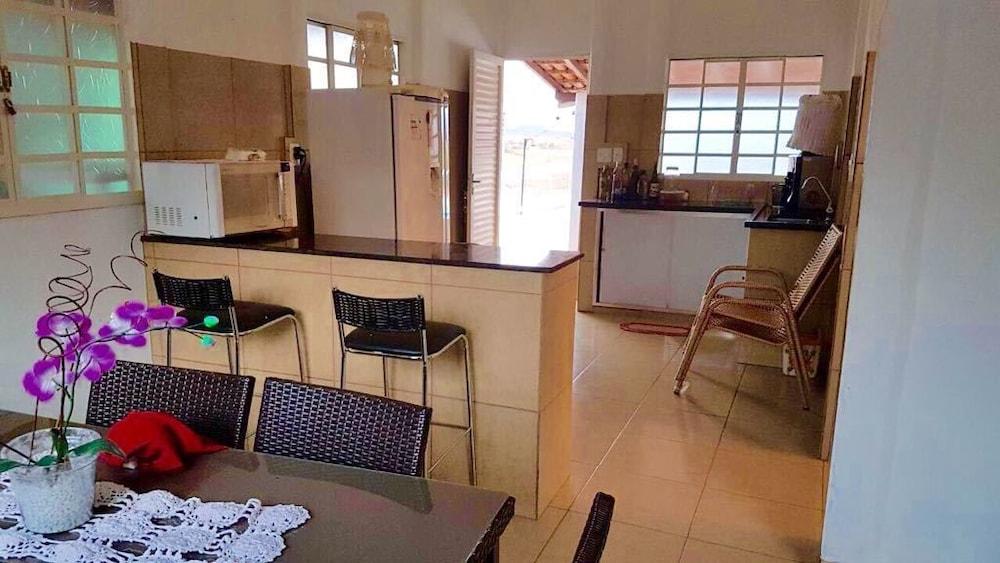 Oasis do Lago - Casa para 20 pessoas com 6 quartos