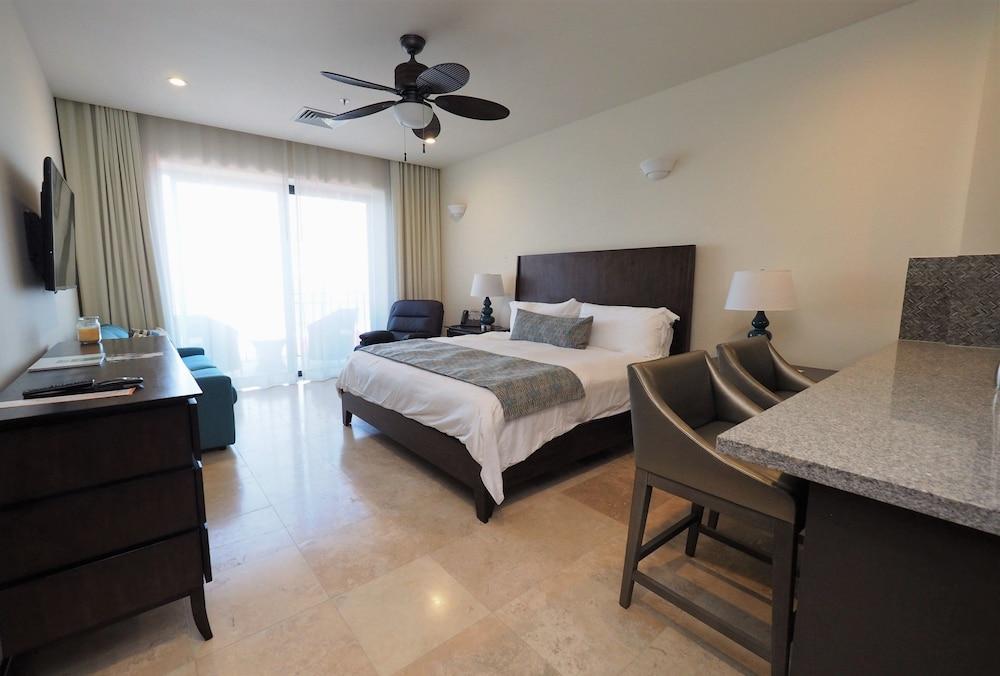 Premium Oceanfront Jaco Studio 7701 by CRHR