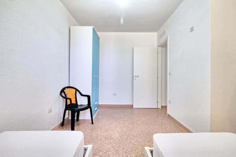 Ulivi Pasuli Rare View e Privacy