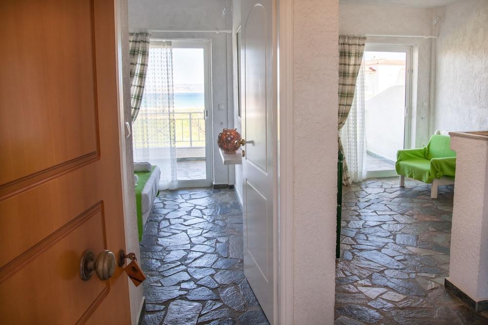 Phoenix Beachside Condos