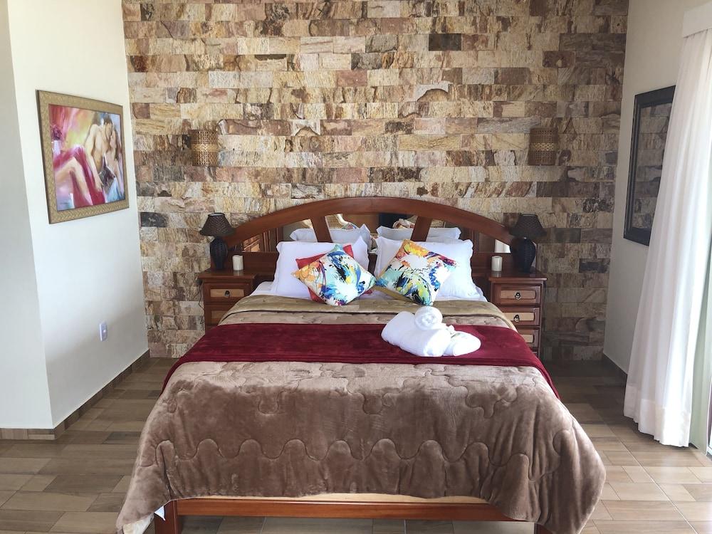 Black Point Beach Club