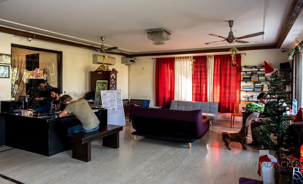 Madpackers Delhi - Hostel