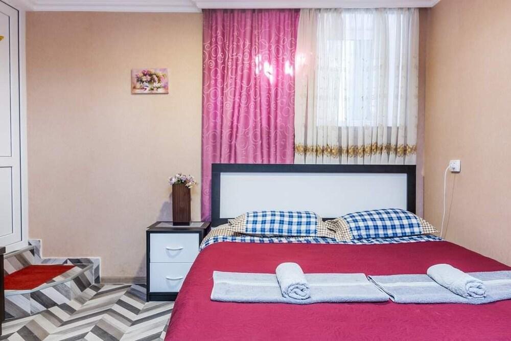 Guest House Poligloti