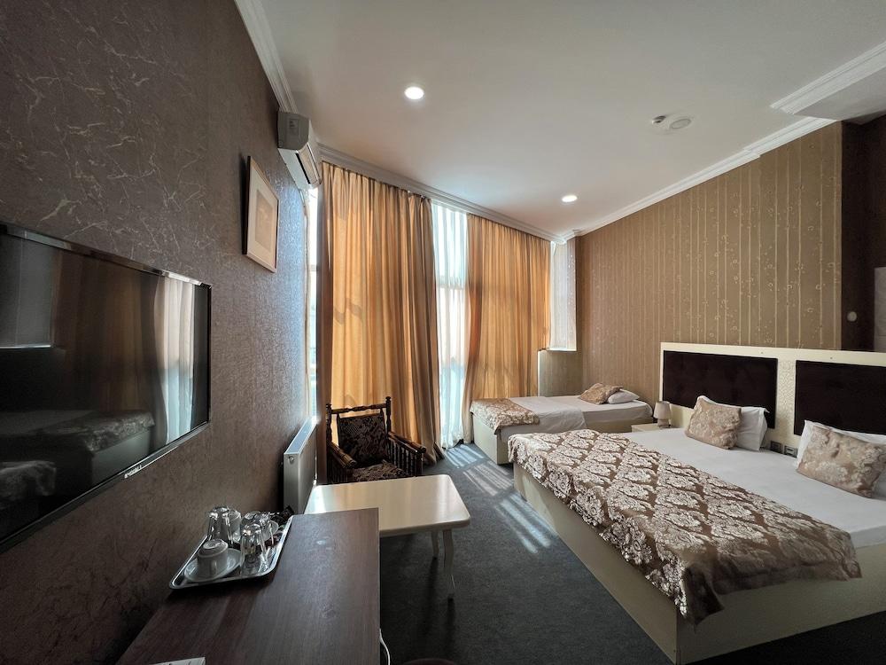A&H Baku Center Inn