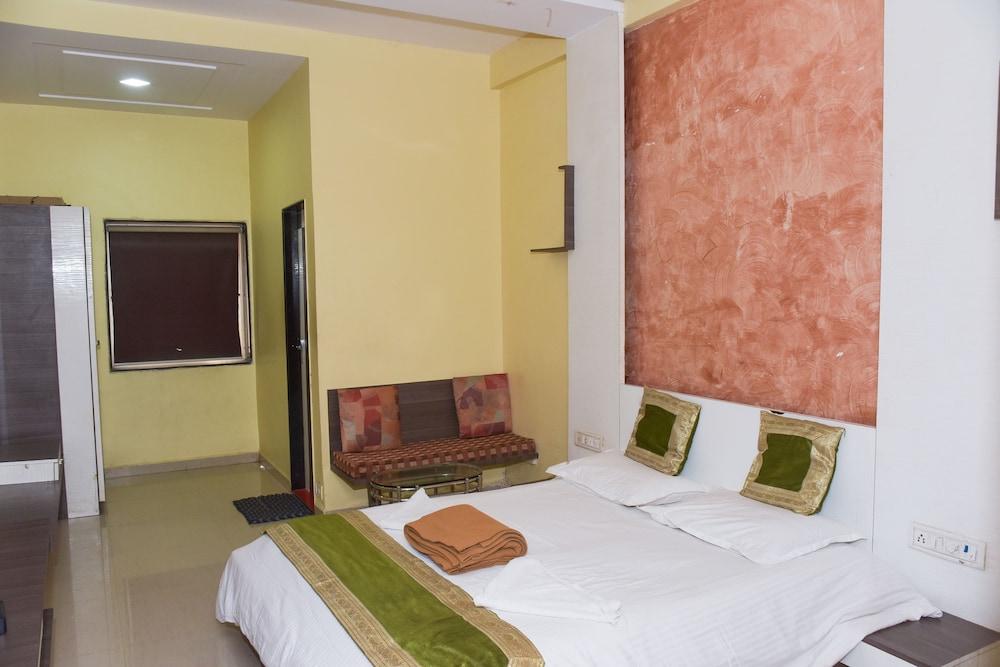 Hotel Nirmal Lodging