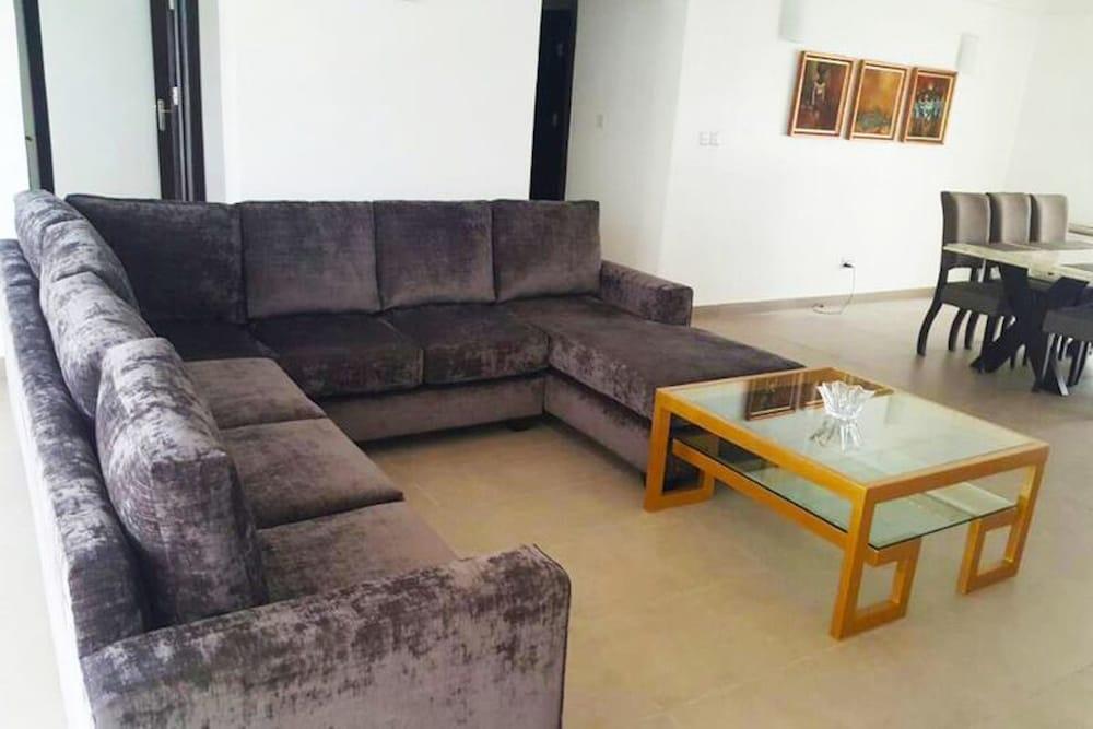 Gemini Place Apartments