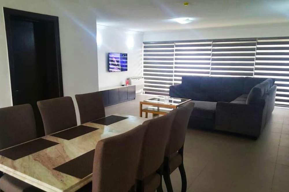 Gemini Place Apartments