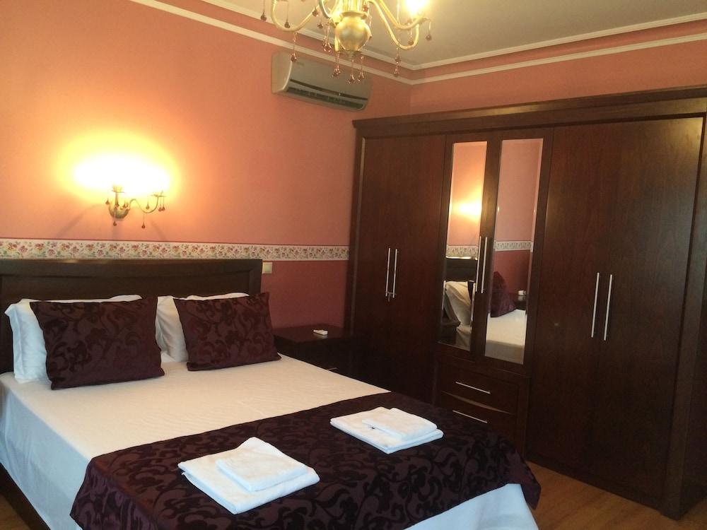 Sarikonaklar Garden Village