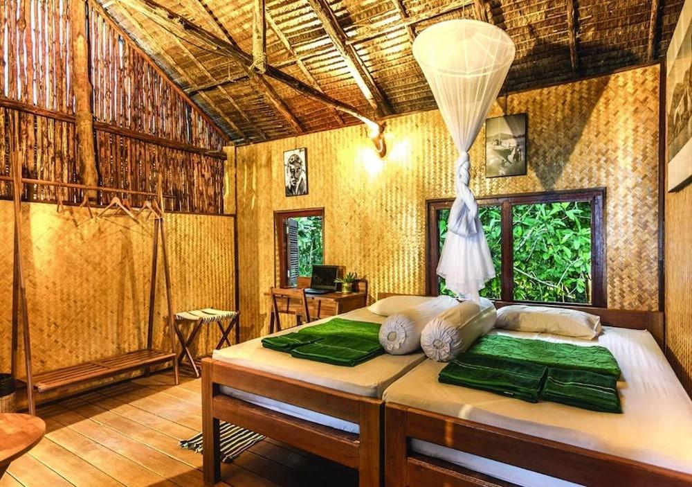 Boulder Bay Eco Resort - Nga Khin Nyo Gyee Island