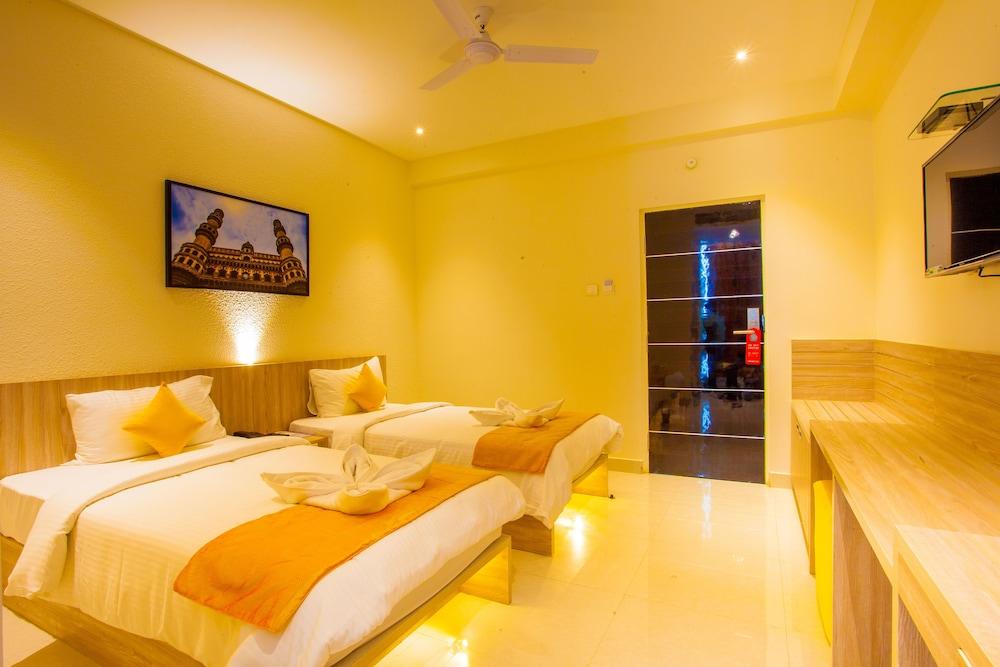 Northern Suites C Block