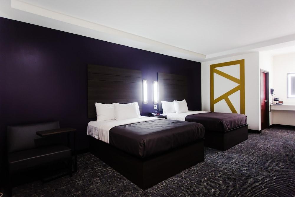 Palacio Royale Inn Boutique Katy