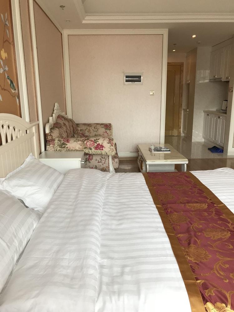 Dalian Xuanya Apartment