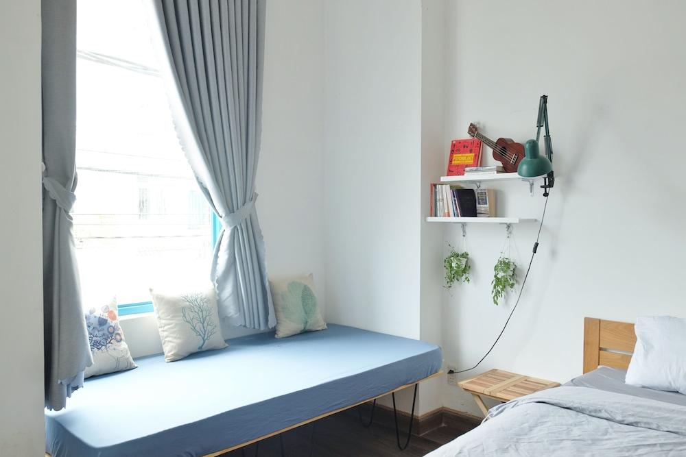 Santorino Coffee & Tea Homestay