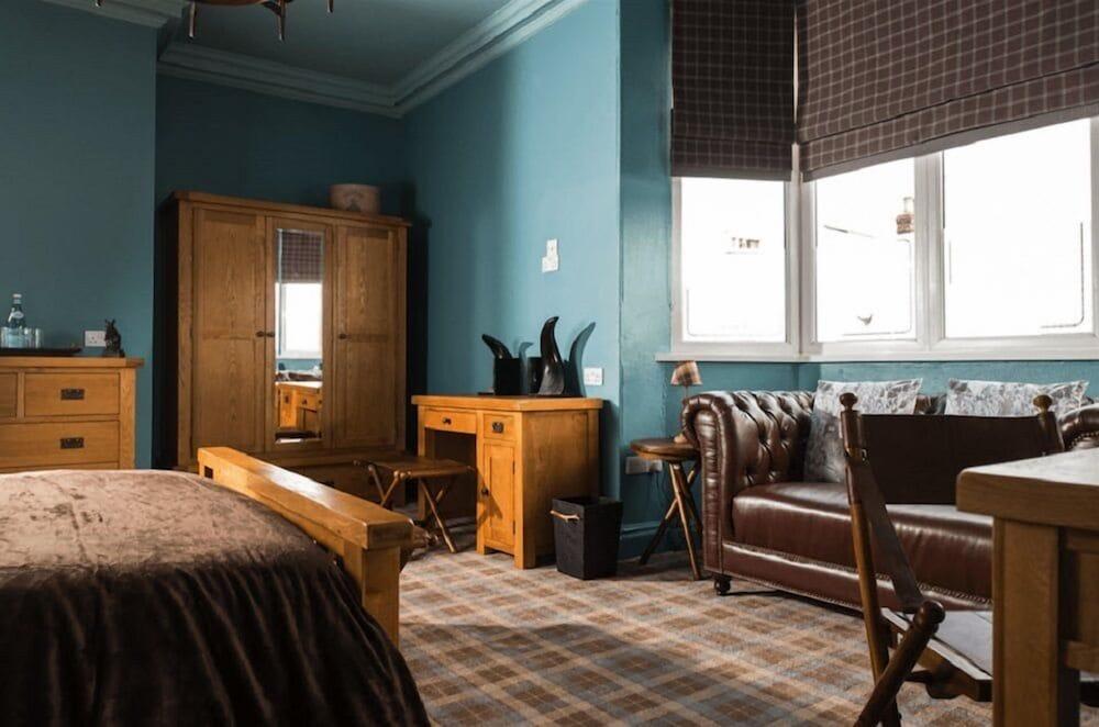 The GameBird Beverley