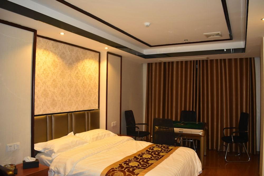 Nanchang Liuyue Hotel