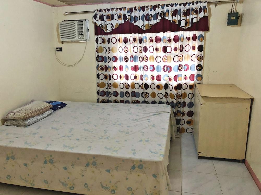 Filipina Beach Resort