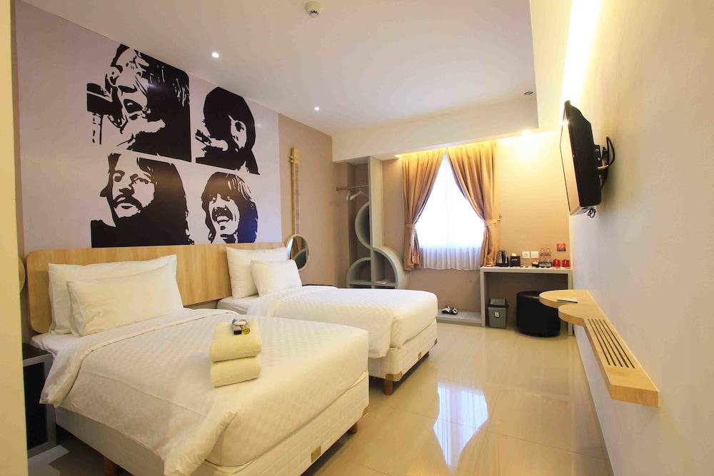 Uniq Hotel Yogyakarta