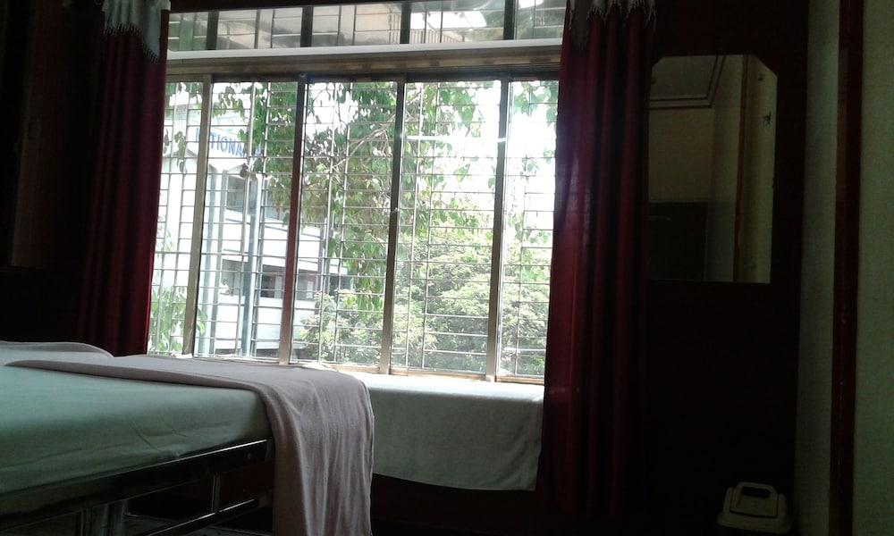 Hotel Popular Palace