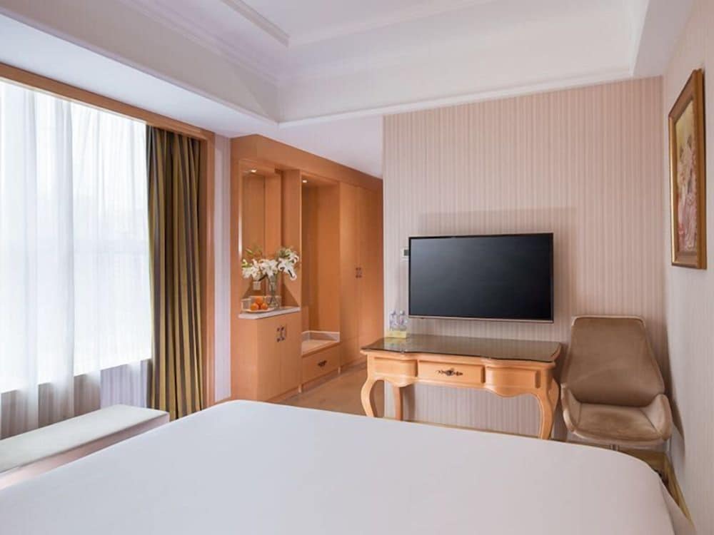 Vienna International Hotel