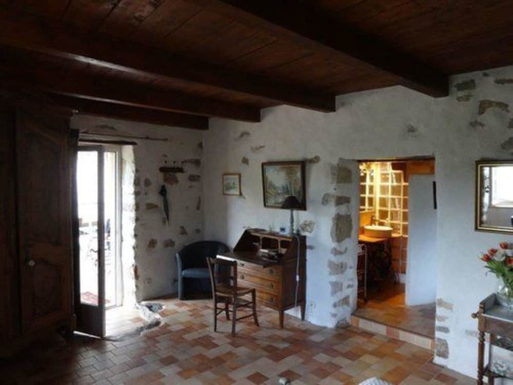 LA TERRASSE DE PEYRE