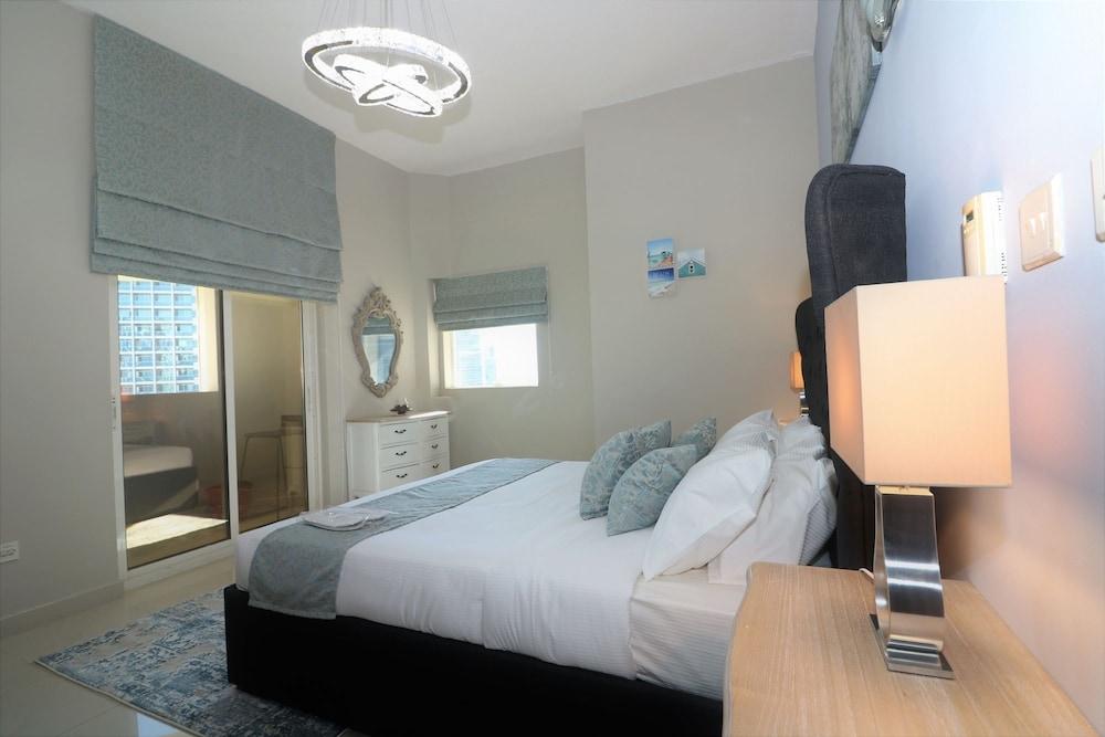 Piks Key - Dubai Gate 1