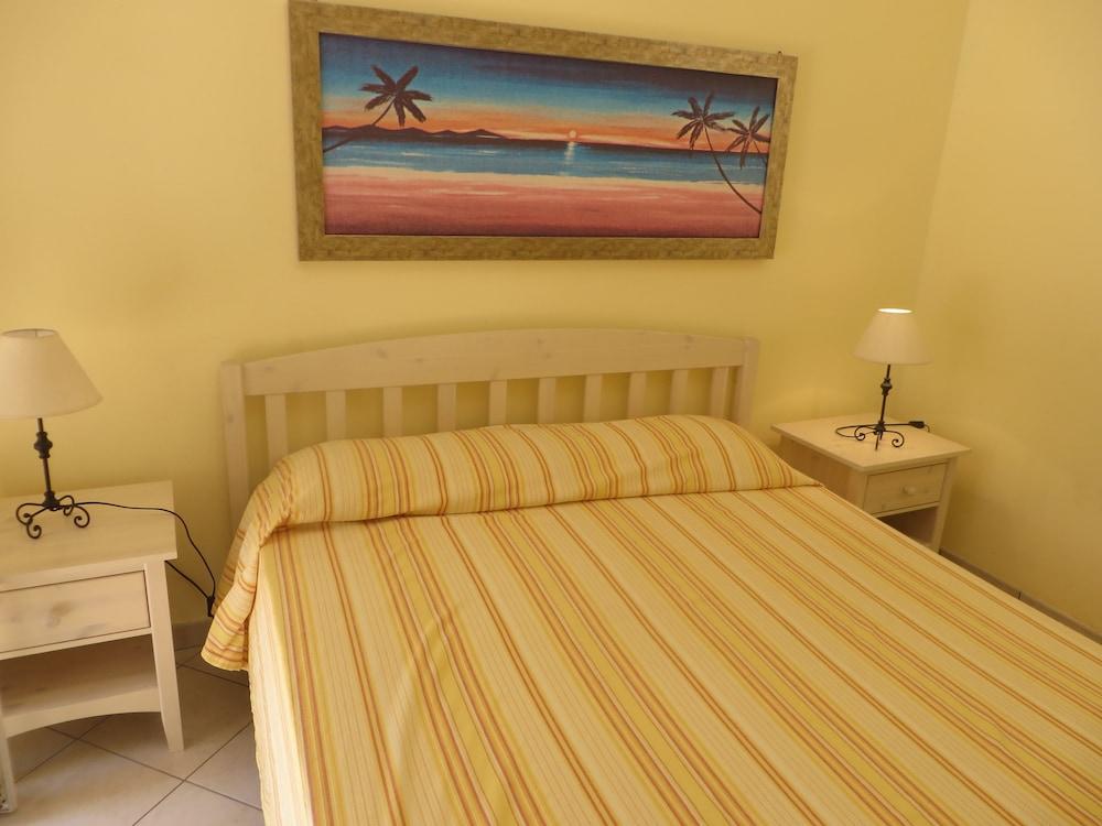 Residence Giglio Torre Pali