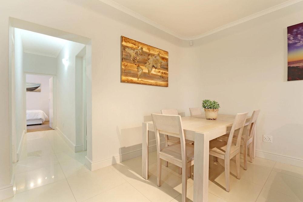 Camps Bay Beach Apartment