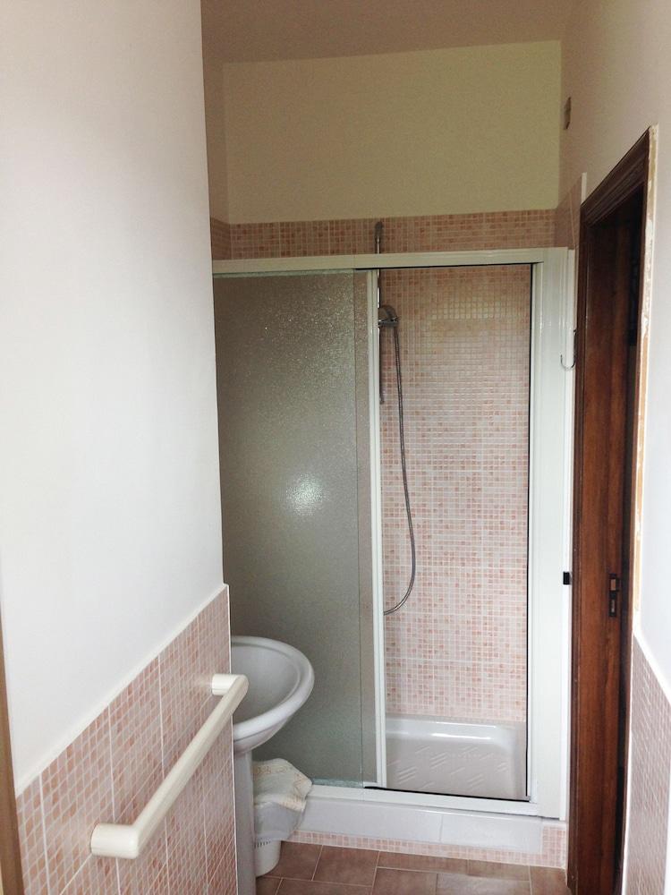 Bed & Breakfast Villa Flora