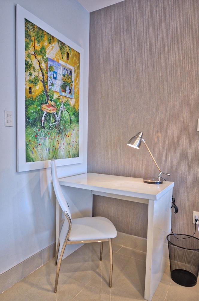 The Wind Resort - Tropical Hillside Escape