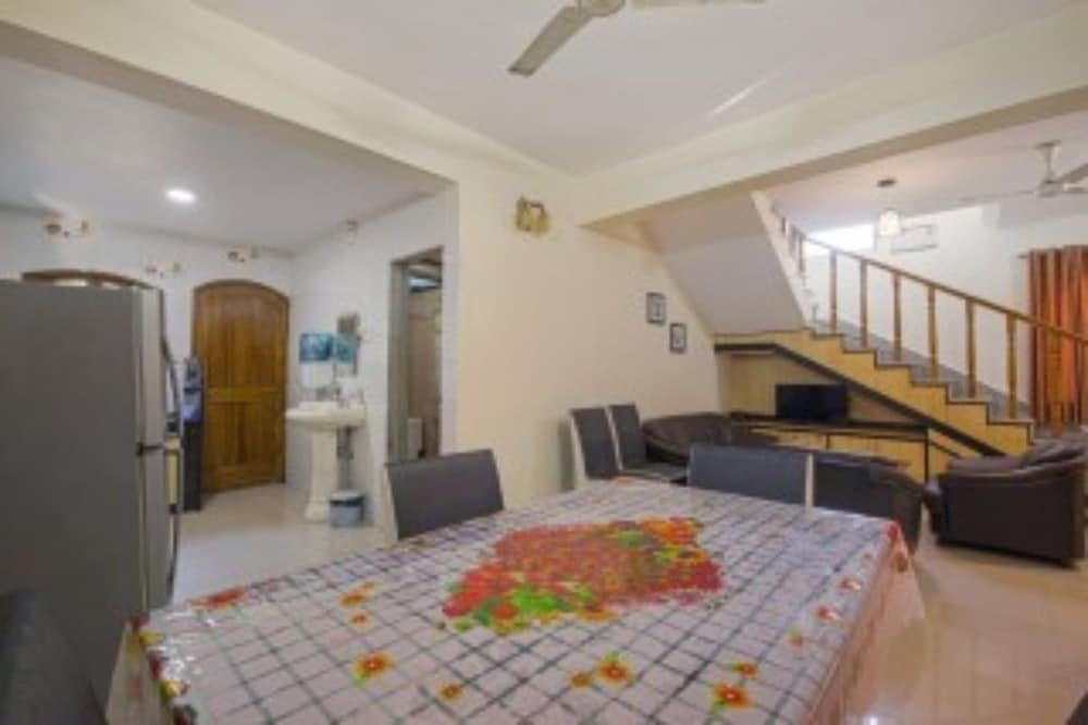 GuestHouser 4 BHK Villa 9076