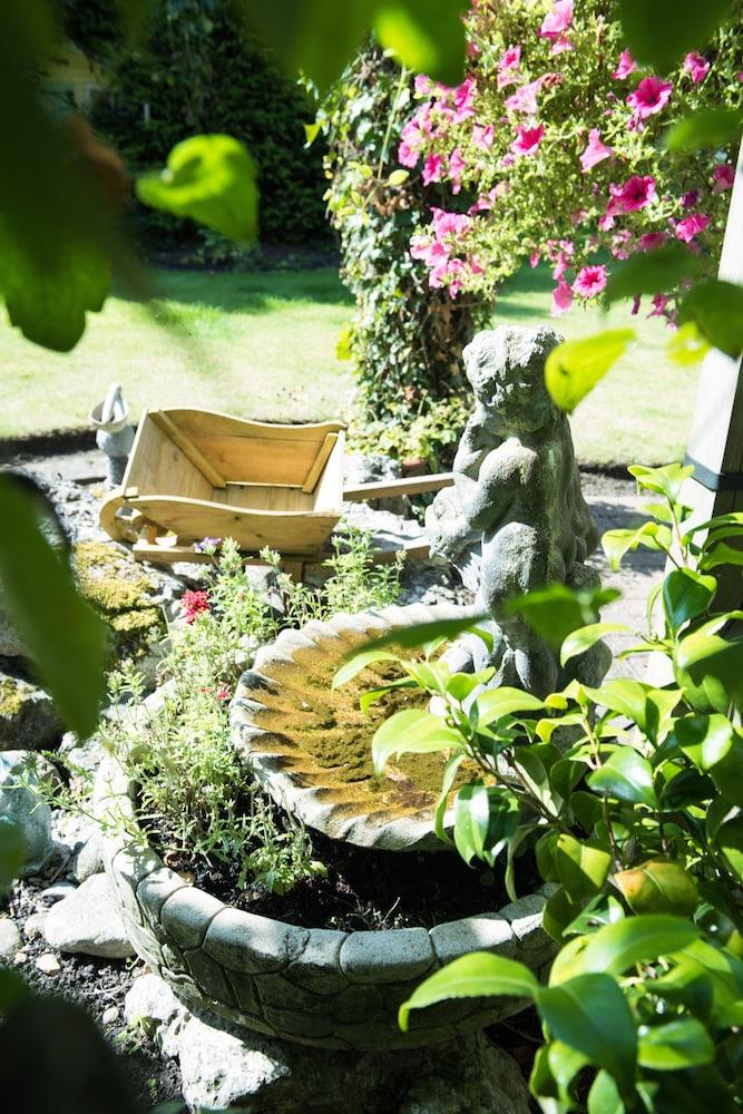 Burswood Guest House