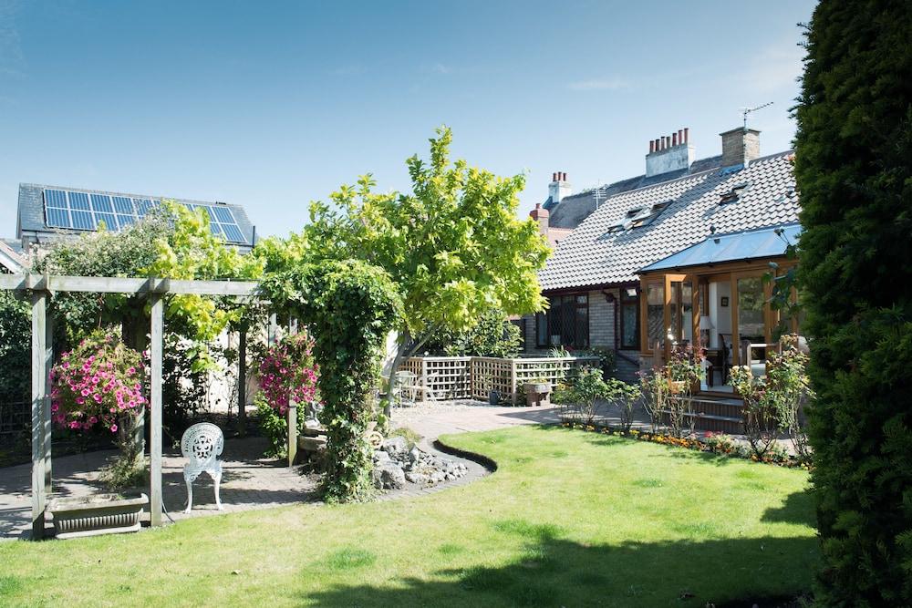 Burswood Guest House