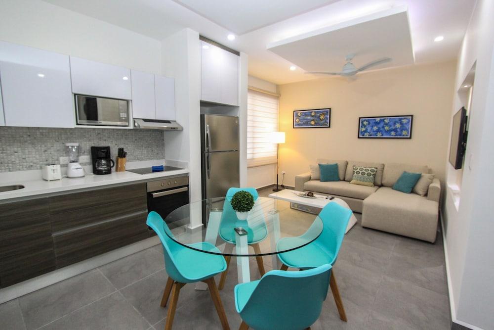 Iplaya by TeAmoPlaya