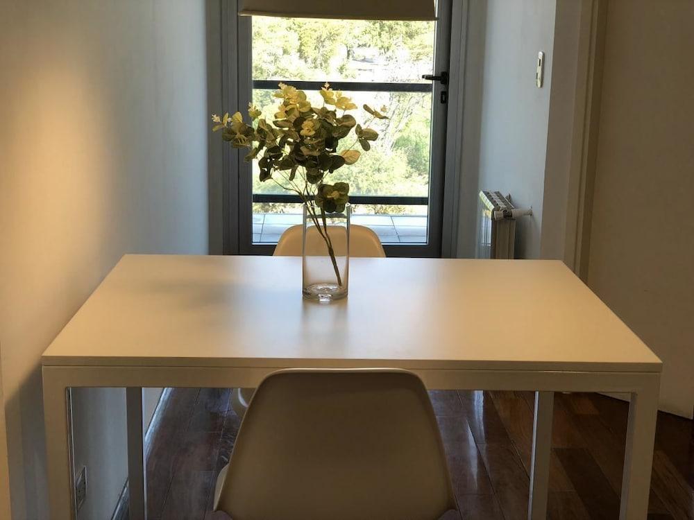 Lugones 203 by Lugar