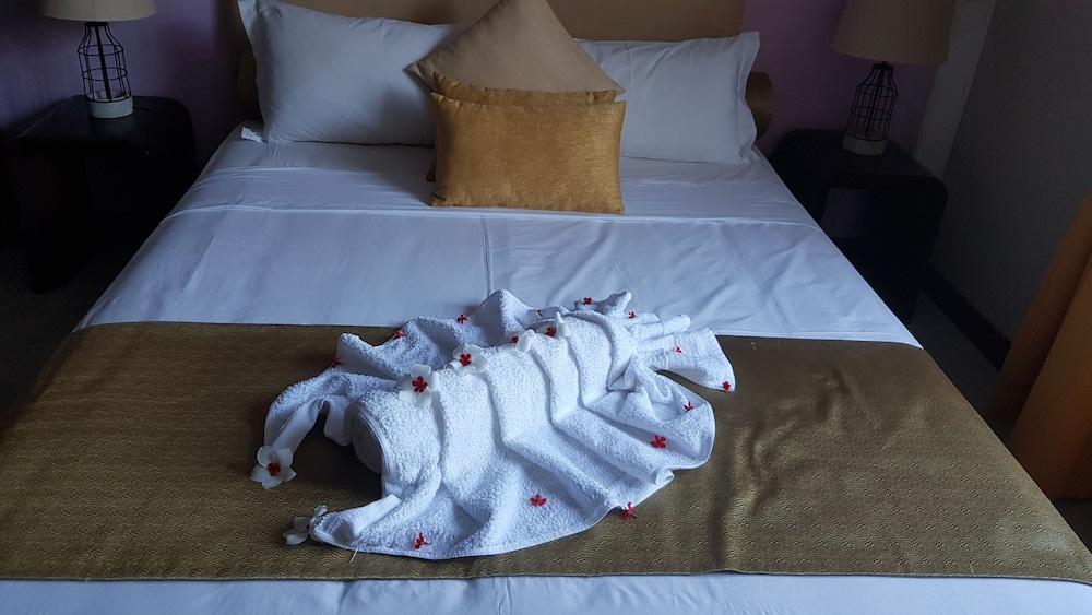 Blue Ocean Villas & Apartments